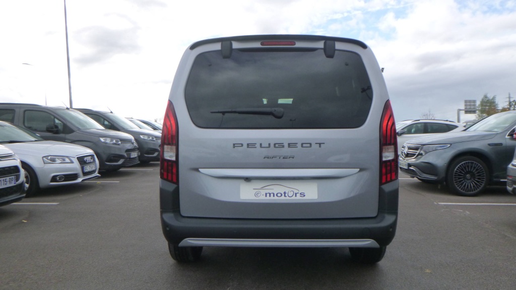PEUGEOT Rifter GT XL BLUEHDI 130 EAT8 GT 7PL +GPS +ACCES MAINS LIBRES - ref: 5-1373644 - Photo 6