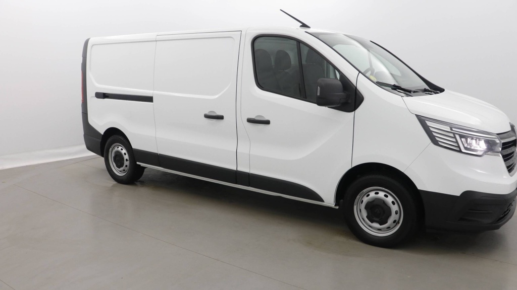 RENAULT Trafic CONFORT TRAFIC FGN L2H1 3T BLUE DCI 130 CONFORT +PDC AR - ref: 5-1373681 - Photo 8