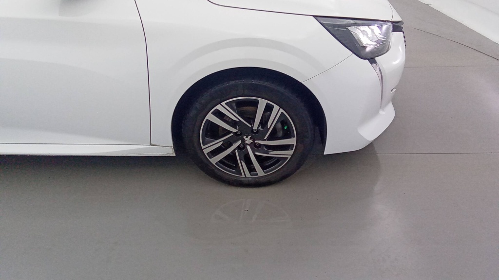 PEUGEOT 208 Allure PURETECH 100 EAT8 ALLURE +GPS +CAMERA - ref: 5-1373700 - Photo 11