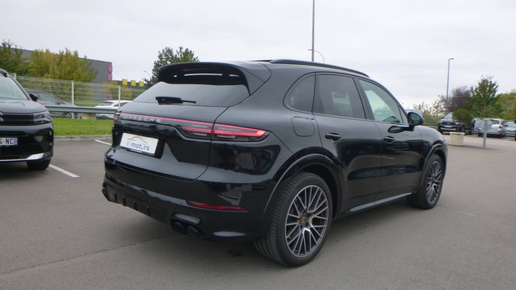 PORSCHE Cayenne Cayenne E-Hybrid 3.0 V6 462 ch Tiptronic BVA + 33.000€ d'options E-HYBRID 3.0 V6 462 CH TIPTRONIC BVA + 33.000€ D'OPTIONS - ref: 5-1376502 - Photo 5