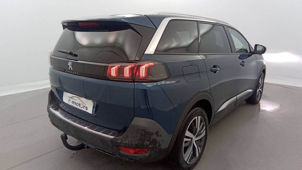 PEUGEOT 5008 Allure PURETECH 130 ALLURE - ref: 5-1376549 - Photo 10