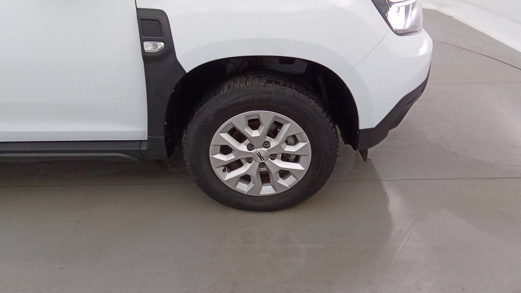 DACIA Duster Expression BLUE DCI 115 4X4 EXPRESSION - ref: 5-1376876 - Photo 11