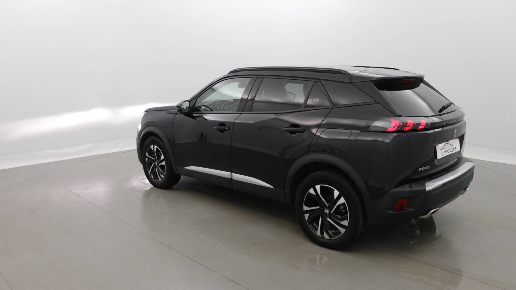 PEUGEOT 2008 Allure PURETECH 130 ALLURE +GPS +CAMERA - ref: 5-1378027 - Photo 4