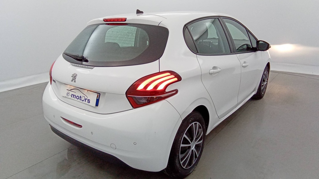 PEUGEOT 208 Active PURETECH 82 ACTIVE +GPS  - ref: 5-1378842 - Photo 10