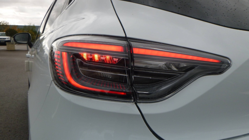 RENAULT Clio Techno CLIO TCE 90 X-TRONIC TECHNO +PACK LOOK - ref: 5-1378980 - Photo 10