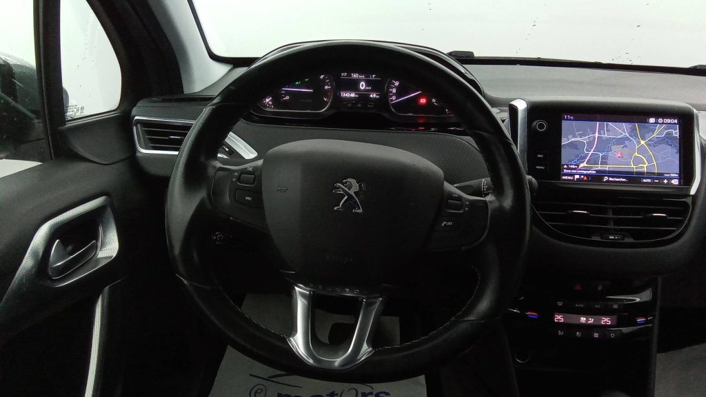 PEUGEOT 2008 Allure 1.2 PURETECH 110CH S&S EAT6 - ALLURE - ref: 5-1379432 - Photo 13