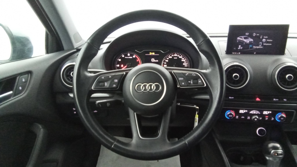 AUDI A3 A3 Berline 30 TFSI 116 S tronic 7 +GPS +PDC AR  30 TFSI 116 S TRONIC 7 +GPS +PDC AR  - ref: 5-1379883 - Photo 12