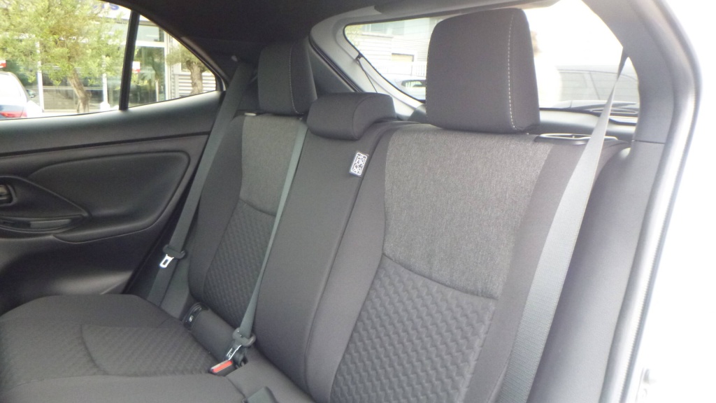 TOYOTA Yaris Cross Design 130 2WD DESIGN  - ref: 5-1380394 - Photo 17