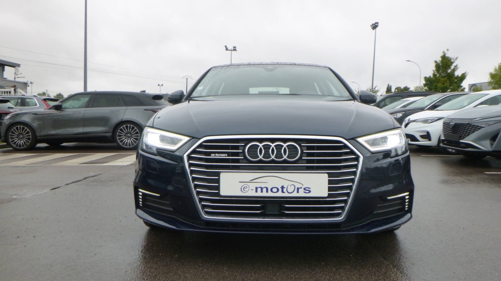 AUDI A3 Sportback Design 40 TFSIE 204 S TRONIC DESIGN - ref: 5-1380420 - Photo 2