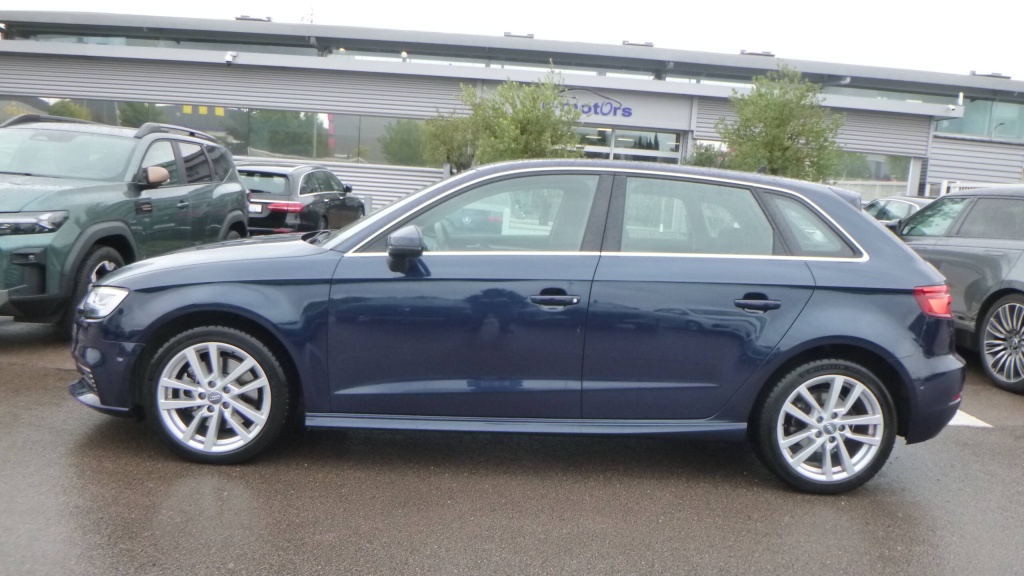 AUDI A3 Sportback Design 40 TFSIE 204 S TRONIC DESIGN - ref: 5-1380420 - Photo 8