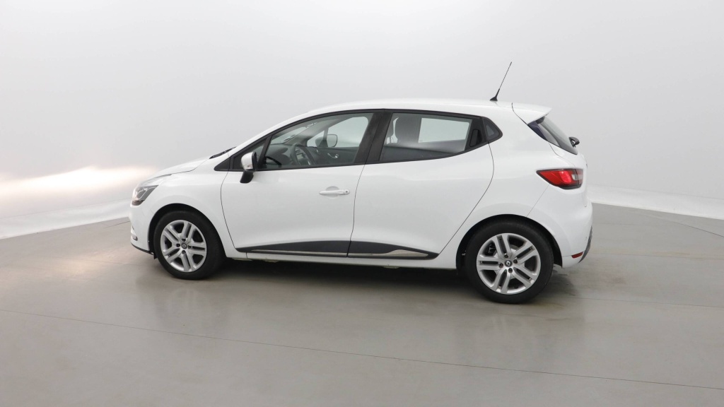 RENAULT Clio Zen CLIO DCI 90 ZEN +GPS +PDC AR - ref: 5-1380742 - Photo 3