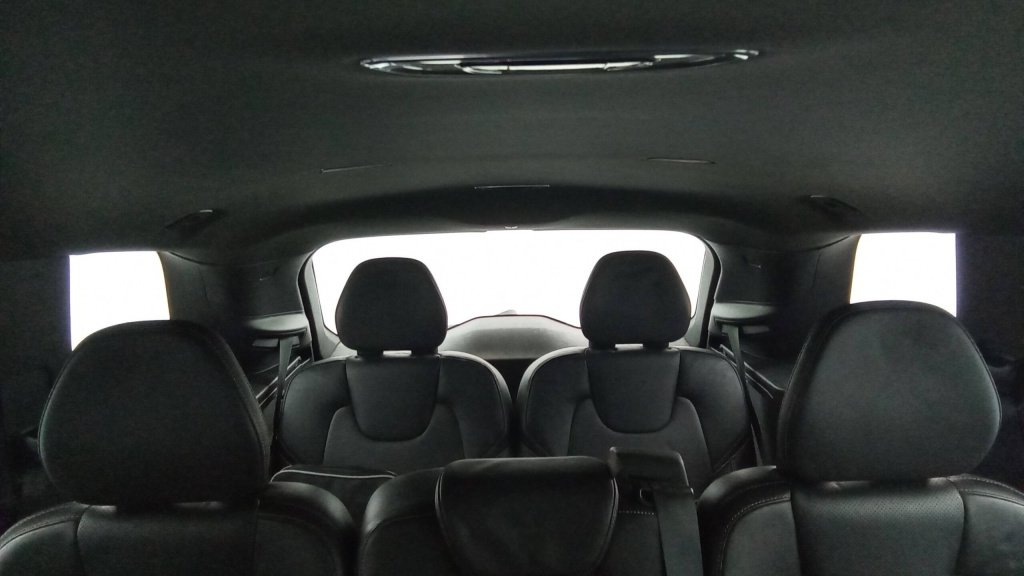 VOLVO XC90 Momentum RECHARGE T8 AWD 303+87 CH GEARTRONIC 8 7PL - MOMENTUM - ref: 5-1381140 - Photo 14