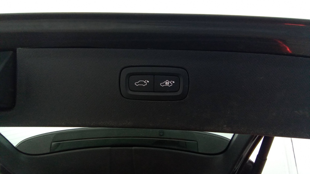 VOLVO XC90 Momentum RECHARGE T8 AWD 303+87 CH GEARTRONIC 8 7PL - MOMENTUM - ref: 5-1381140 - Photo 15