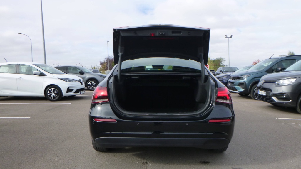 MERCEDES Classe E Style Line CLASSE A 200 7G-DCT - STYLE LINE - ref: 5-1381504 - Photo 19