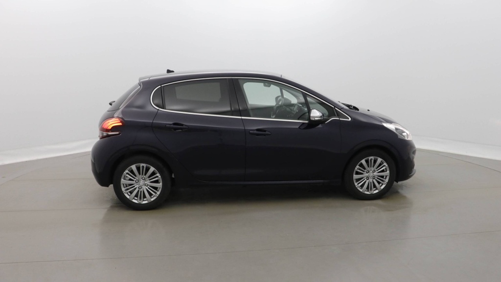 PEUGEOT 208 Allure PURETECH 110 ALLURE - ref: 5-1382504 - Photo 7