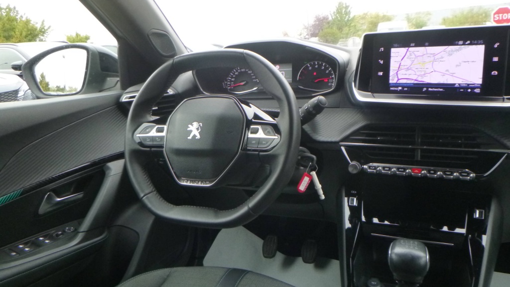 PEUGEOT 2008 Allure PURETECH 100 S&S BVM6 - ALLURE - ref: 5-1383621 - Photo 12