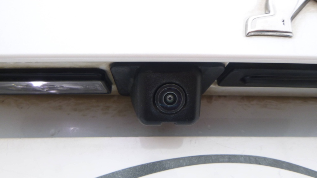 PEUGEOT 2008 Allure PURETECH 100 S&S BVM6 - ALLURE - ref: 5-1383621 - Photo 9