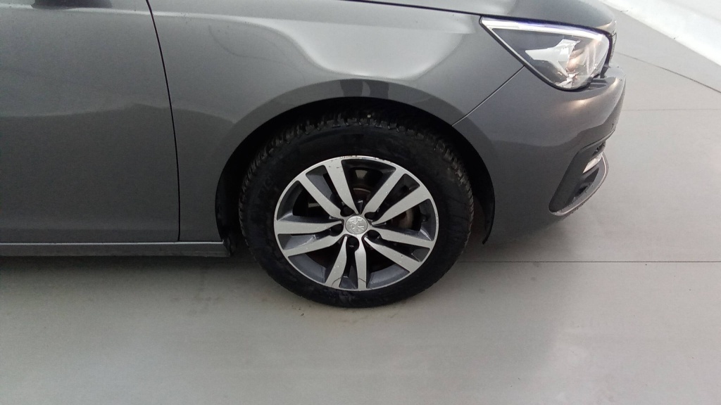 PEUGEOT 308 Allure PURETECH 130 EAT8 ALLURE - ref: 5-1385723 - Photo 11