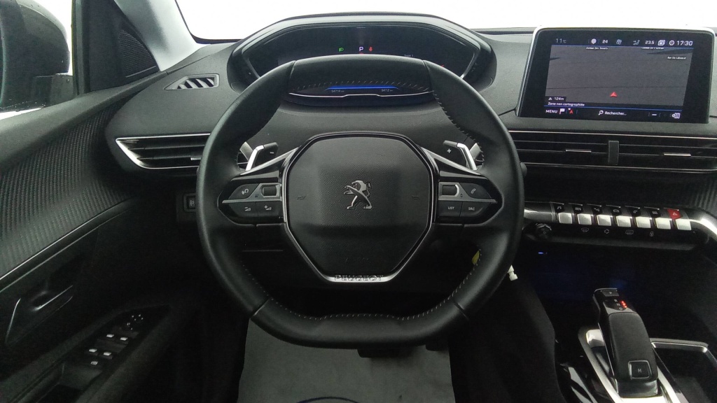 PEUGEOT 5008 Active PURETECH 130 EAT8 ACTIVE - ref: 5-1385765 - Photo 12