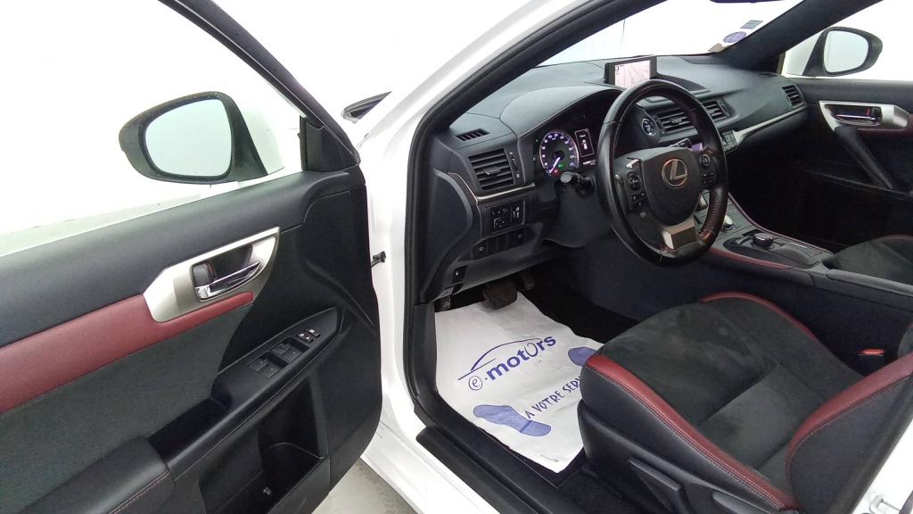 LEXUS CT Sport Edition 200H - SPORT EDITION - ref: 5-1386394 - Photo 16