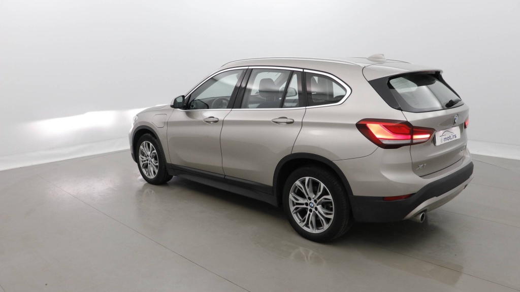 BMW X1 Lounge X1 XDRIVE 25E 220 LOUNGE+ PDC AR - ref: 5-1387364 - Photo 4