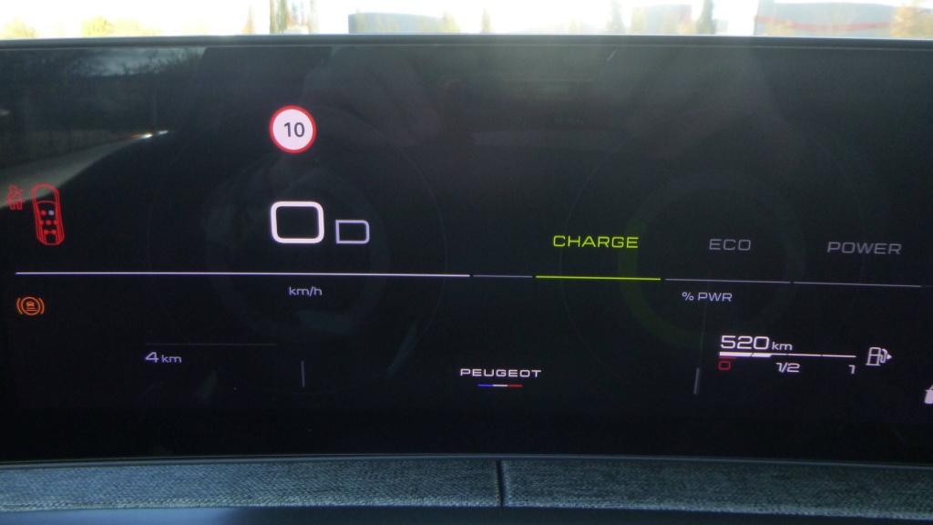 PEUGEOT 5008 Allure HYBRID 145 E-DCS6 ALLURE +PACK PANORAMIC NAVIGATION - ref: 5-1387546 - Photo 13