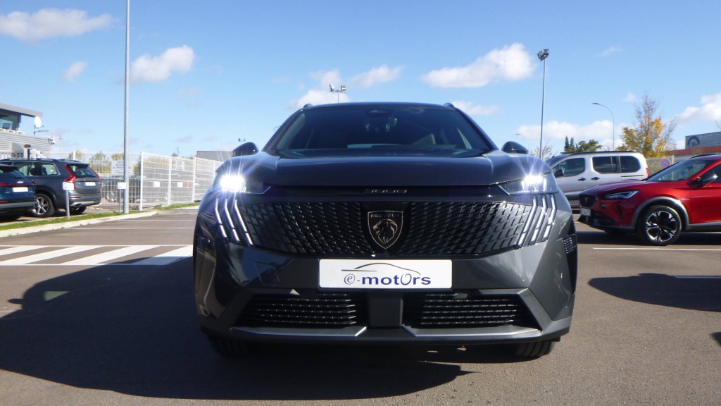 PEUGEOT 5008 Allure HYBRID 145 E-DCS6 ALLURE +PACK PANORAMIC NAVIGATION - ref: 5-1387546 - Photo 2