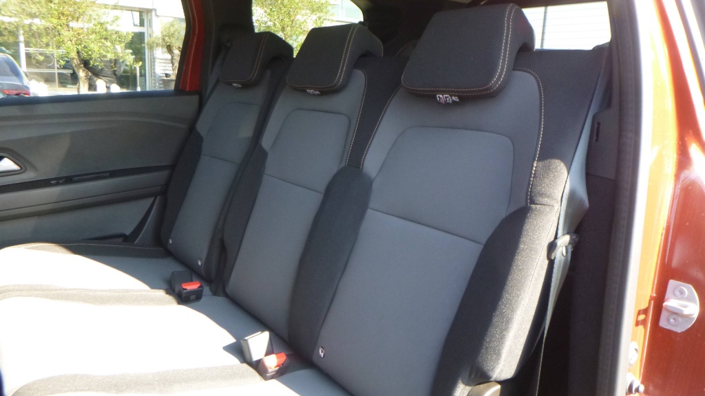 DACIA Jogger Extreme + ECO-G 100 7 PLACES EXTREME+  +SIEGES AV CHAUFFANTS - ref: 5-1388910 - Photo 17