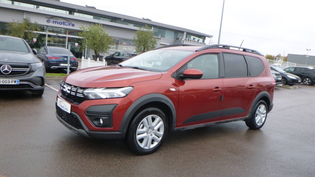 DACIA Jogger Expression HYBRID 140 7 PLACES EXPRESSION - ref: 5-1389458 - Photo 1