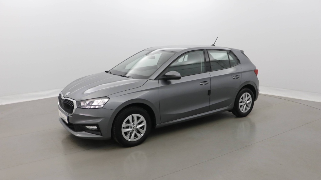 SKODA Fabia Ambition 1.0 MPI 80 CH BVM5 - AMBITION - ref: 5-1391391 - Photo 2