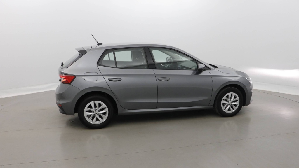 SKODA Fabia Ambition 1.0 MPI 80 CH BVM5 - AMBITION - ref: 5-1391391 - Photo 7