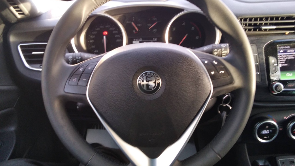 ALFA ROMEO GIULIETTA SERIE 2 Super 1.6 JTDM 120 CH S&S - SUPER - ref: 5-1391409 - Photo 13