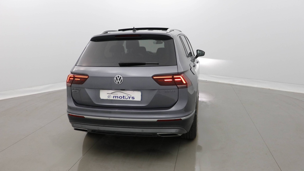 VOLKSWAGEN Tiguan Allspace Carat Exclusive TDI 150 DSG7 CARAT EXCLUSIVE +CAMERA 360 +SIEGES AVANT CHAUFFANTS - ref: 5-1391447 - Photo 5