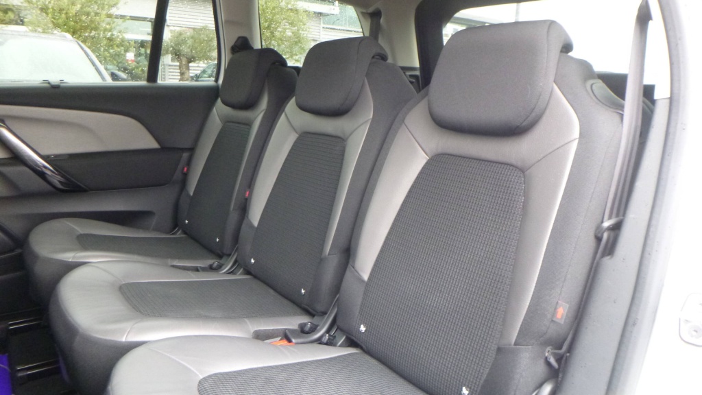 CITROEN Grand C4 Picasso Shine BLUEHDI 120 S&S EAT6 - SHINE - ref: 5-1391836 - Photo 17