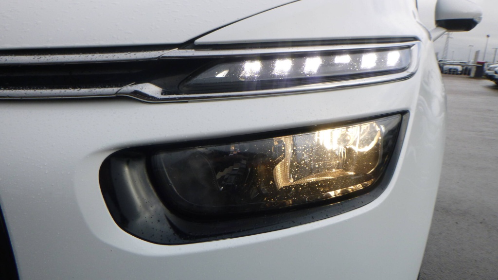 CITROEN Grand C4 Picasso Shine BLUEHDI 120 S&S EAT6 - SHINE - ref: 5-1391836 - Photo 9