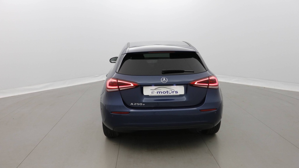 MERCEDES Classe A Style Line 250 E 8G-DCT STYLE LINE +PACK STATIONNEMENT +SIEGES CHAUFFANTS - ref: 5-1392605 - Photo 5