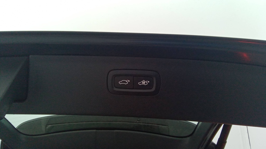 VOLVO XC90 Inscription RECHARGE T8 AWD 303+87 GEARTRONIC 8 7PL INSCRIPTION +TOIT - ref: 5-1392643 - Photo 16