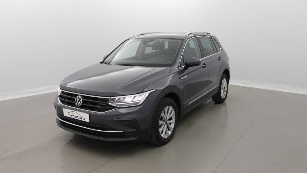 VOLKSWAGEN Tiguan Life EHYBRID 245 DSG6 LIFE +CAMERA - ref: 5-1393199 - Photo 16