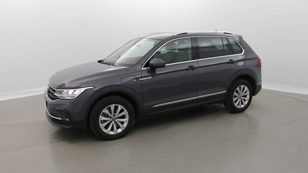 VOLKSWAGEN Tiguan Life EHYBRID 245 DSG6 LIFE +CAMERA - ref: 5-1393199 - Photo 2