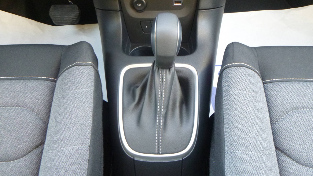 CITROEN C3 Shine Pack PURETECH 110 S&S EAT6 - SHINE PACK - ref: 5-1394104 - Photo 19