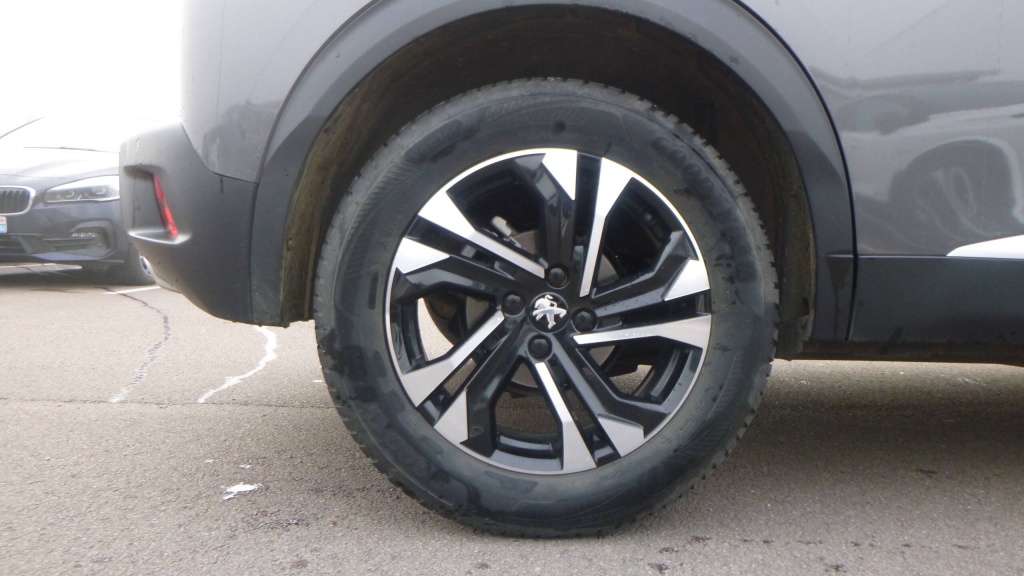 PEUGEOT 2008 Roadtrip PURETECH 130 S&S EAT8 - ROADTRIP - ref: 5-1394287 - Photo 11