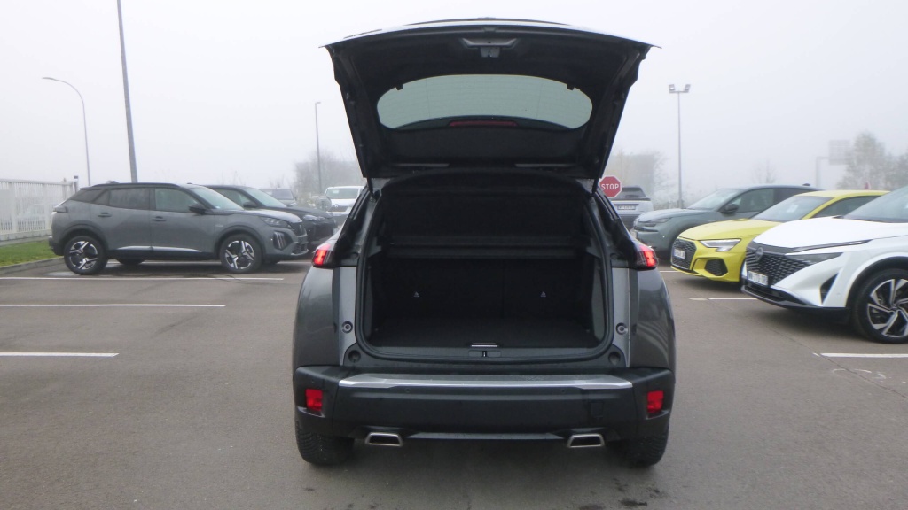 PEUGEOT 2008 Roadtrip PURETECH 130 S&S EAT8 - ROADTRIP - ref: 5-1394287 - Photo 18