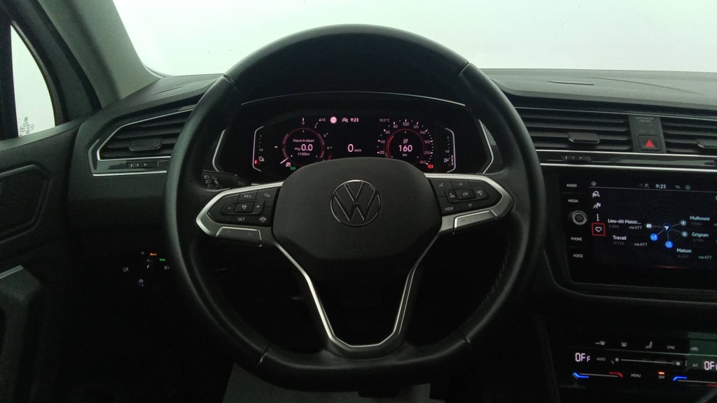 VOLKSWAGEN Tiguan Life EHYBRID 245 DSG6 LIFE +CAMERA +ATTELAGE +NAV - ref: 5-1394336 - Photo 13