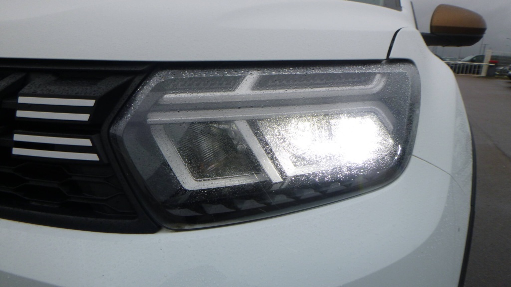 DACIA Duster Extreme BLUE DCI 115 4X4 EXTREME - ref: 5-1394641 - Photo 9