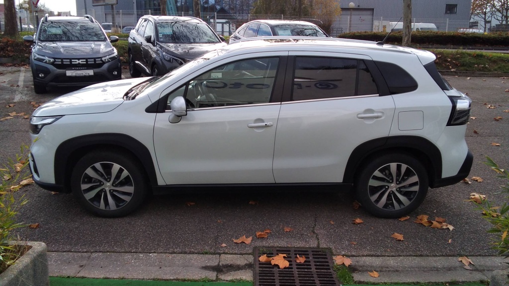 SUZUKI S-Cross Style 1.5 DUALJET HYBRID AUTO - STYLE - ref: 5-1394866 - Photo 8