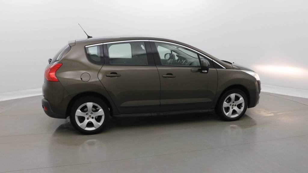 PEUGEOT 3008 Allure 1.6 HDI 16V 112CH - ALLURE - ref: 5-1394879 - Photo 7