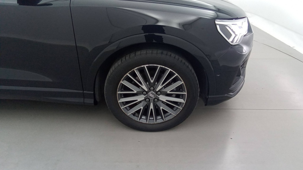 AUDI Q3 Design Luxe 40 TFSI 190 S TRONIC 7 QUATTRO DESIGN LUXE +TOIT +SIEGES ELECTRIQUE - ref: 5-1394885 - Photo 11