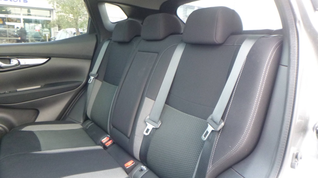 NISSAN Qashqai N-Connecta 1.5 DCI 115 DCT - N-CONNECTA - ref: 5-1394924 - Photo 18