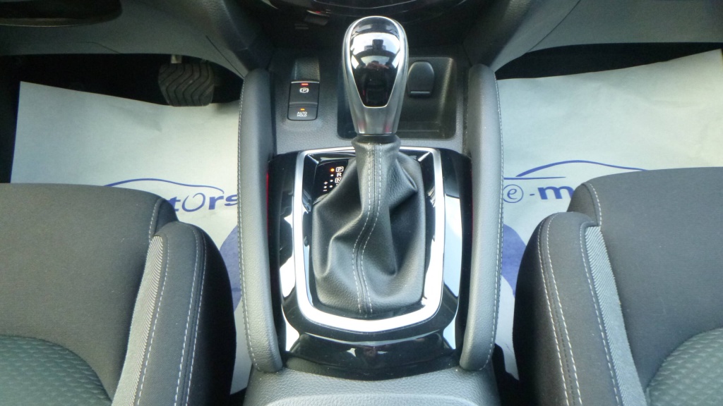 NISSAN Qashqai N-Connecta 1.5 DCI 115 DCT - N-CONNECTA - ref: 5-1394924 - Photo 20