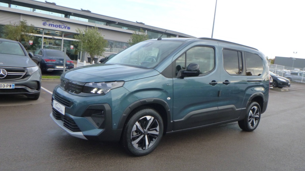 PEUGEOT Rifter GT XL BLUEHDI 130 EAT8 GT 7PL +GPS +ACCES MAINS LIBRES - ref: 5-1396137 - Photo 1